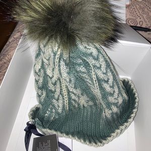 Linda Richards genuine fur green vintage beanie